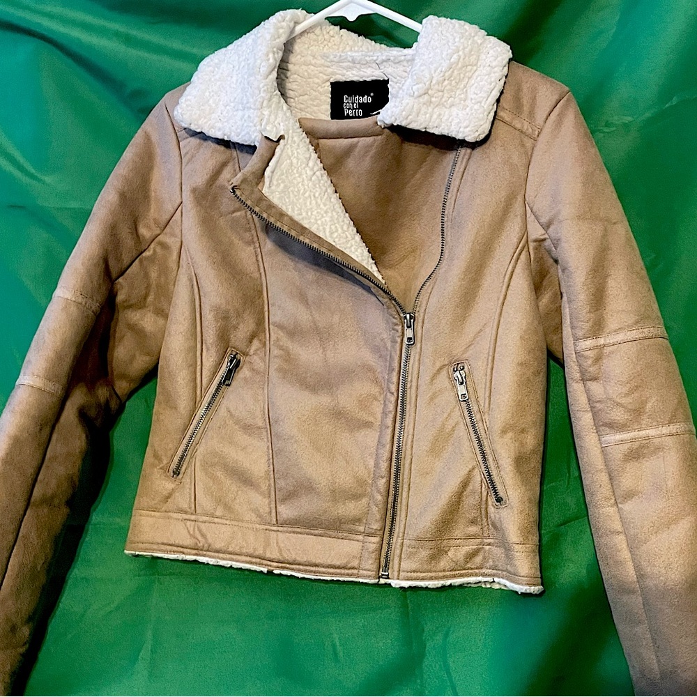 Tan Zip up sweater with fluff fleece inside
